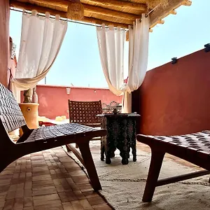 https://riad-paquerette.marrakeshhotelsmorocco.com